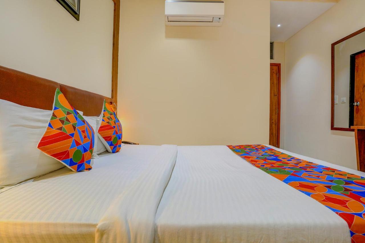 Fabexpress Colaba Grand Otel Mumbai Dış mekan fotoğraf